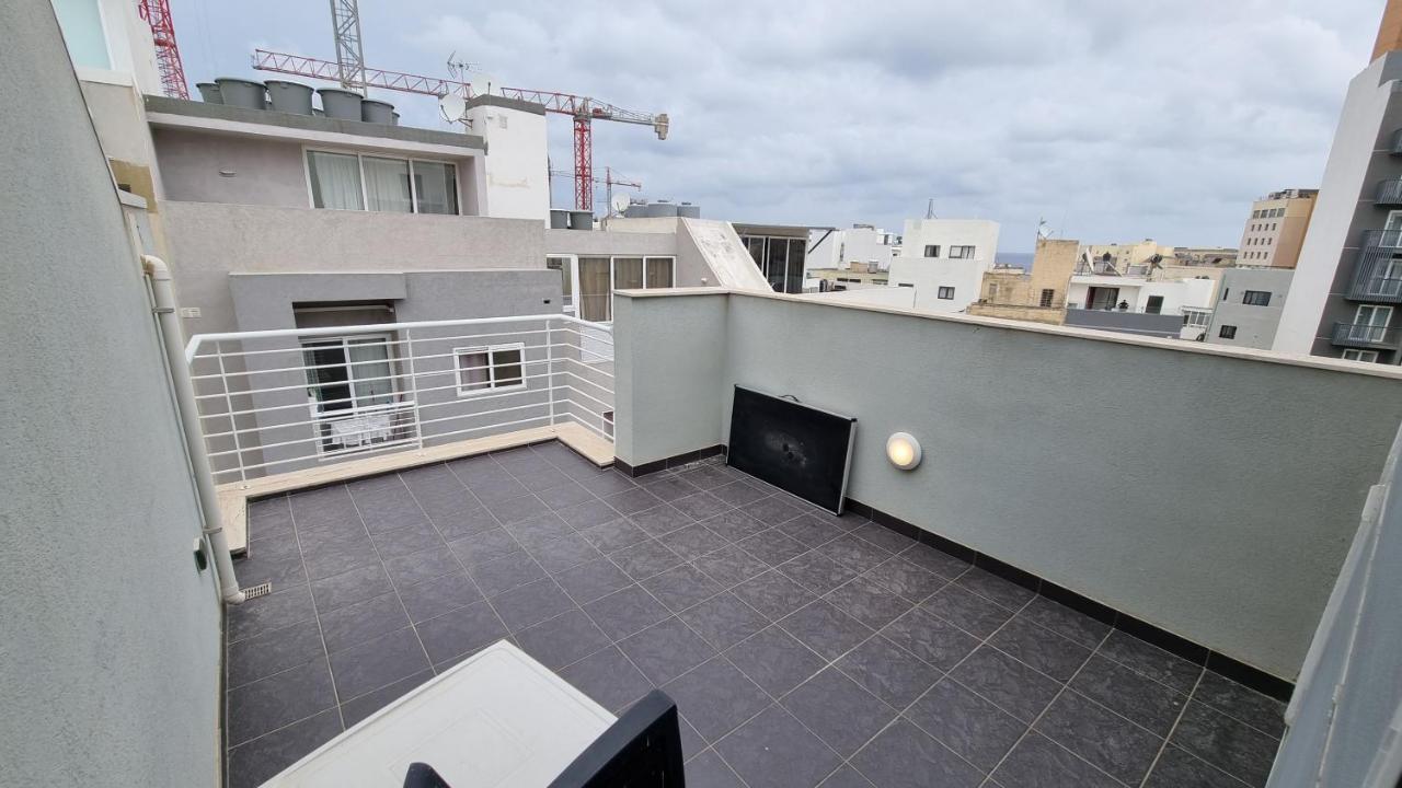 Metrostays Apartament St Julian Malta Saint Julian's エクステリア 写真