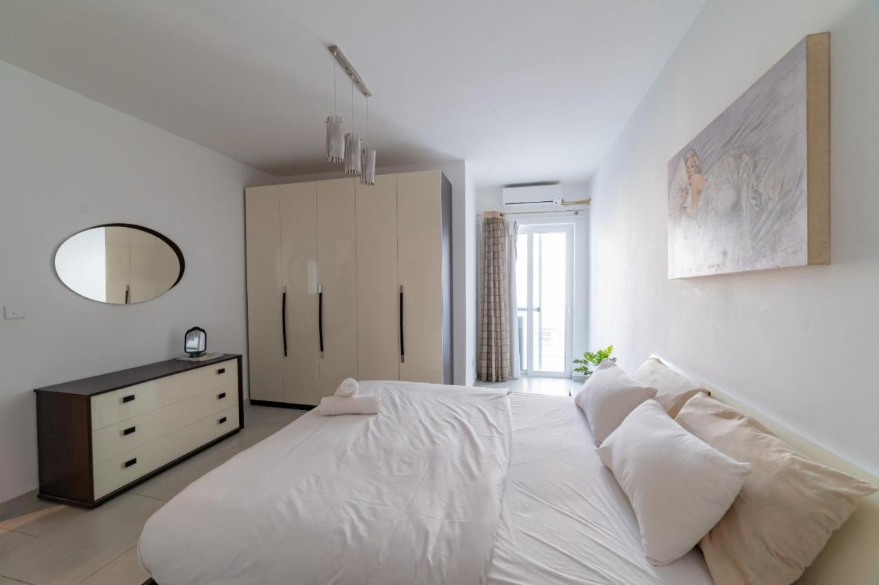 Metrostays Apartament St Julian Malta Saint Julian's エクステリア 写真