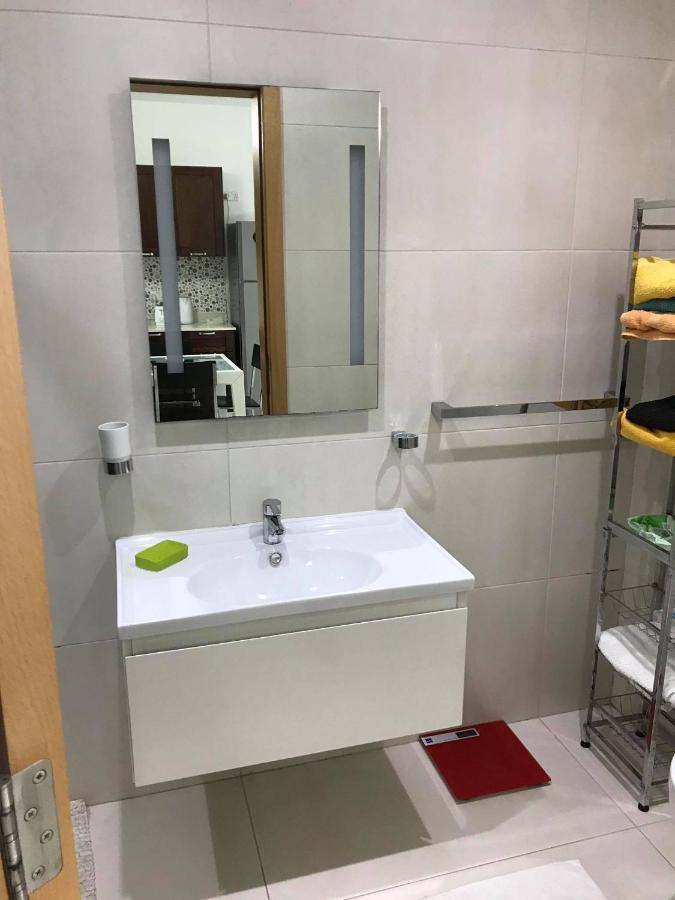 Metrostays Apartament St Julian Malta Saint Julian's エクステリア 写真